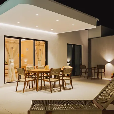 ヴィラ Moon ティアス